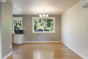 823 NW 60th St, Vancouver, WA 98663 - Photo 9