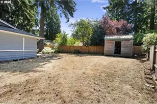823 NW 60th St, Vancouver, WA 98663 - Photo 39