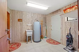 60192 Fairview Rd, Coquille, OR 97423 - Photo 27