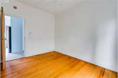 1566 SE Sherrett St #A, Portland, OR 97202 - Photo 31