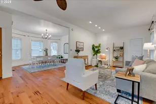 1566 SE Sherrett St, Portland, OR 97202 - Photo 13