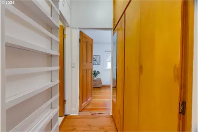 1566 SE Sherrett St #A, Portland, OR 97202 - Photo 23