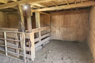26383 S Meridian Rd, Aurora, OR 97002 - Photo 43