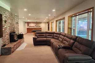 26383 S Meridian Rd, Aurora, OR 97002 - Photo 15