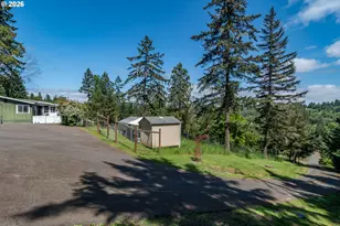 562 Valley Rd, Roseburg, OR 97471 - Photo 43