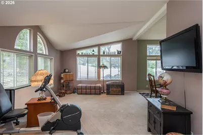 562 Valley Rd, Roseburg, OR 97471 - Photo 17