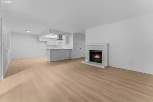 13105 NW 8th Ave, Vancouver, WA 98685 - Photo 9