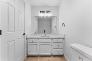 13105 NW 8th Ave, Vancouver, WA 98685 - Photo 23