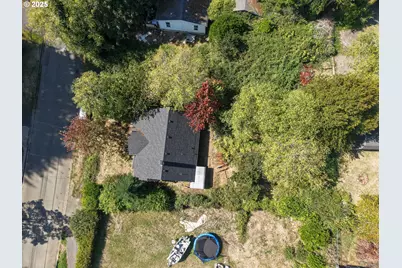 1194 Oregon Ave, Coos Bay, OR 97420 - Photo 33