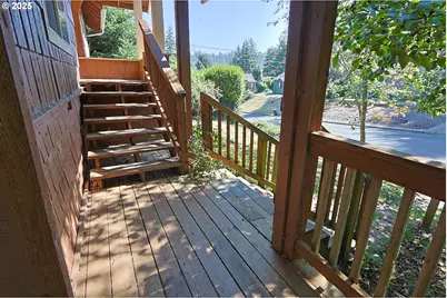 1194 Oregon Ave, Coos Bay, OR 97420 - Photo 3