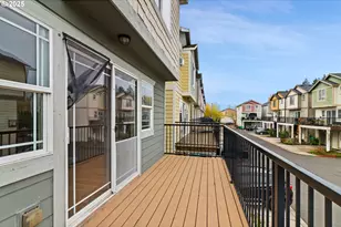 2518 SE 130th Ave, Portland, OR 97236 - Photo 9