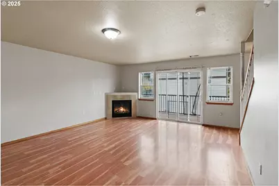 2518 SE 130th Ave #5, Portland, OR 97236 - Photo 3