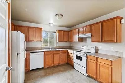 2518 SE 130th Ave #5, Portland, OR 97236 - Photo 5