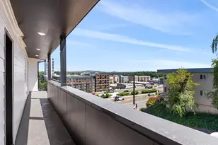 3727 S Hood Ave, Portland, OR 97239 - Photo 23