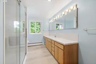 84587 Hilltop Dr, Pleasant Hill, OR 97455 - Photo 15