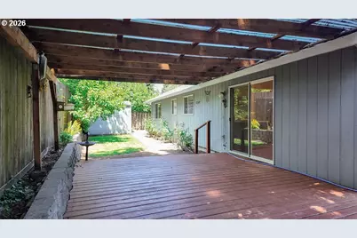 164 NW Cody Ct, Hillsboro, OR 97124 - Photo 27