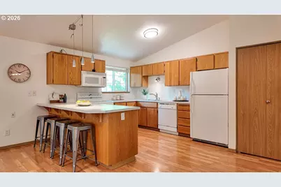 164 NW Cody Ct, Hillsboro, OR 97124 - Photo 13