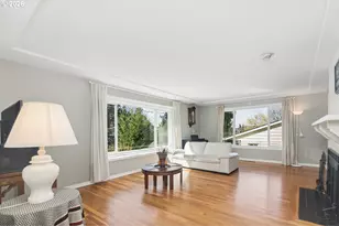 1475 Cornell St, Lake Oswego, OR 97034 - Photo 3