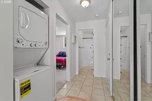 100 Kerr Pkwy, Lake Oswego, OR 97035 - Photo 15