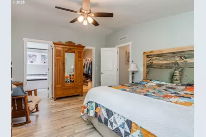 1072 Labarre Rd, Washougal, WA 98671 - Photo 19