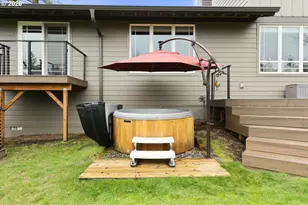 1175 SW Chastain Dr, Gresham, OR 97080 - Photo 25