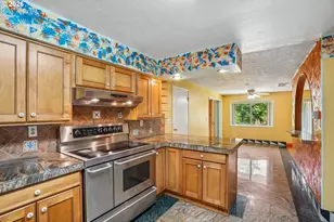 10975 SW Walnut St, Portland, OR 97223 - Photo 11