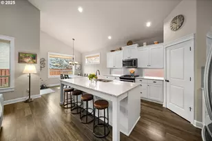 1229 NE Sunrise St, Prineville, OR 97754 - Photo 7