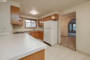 11020 NE Prescott St, Portland, OR 97220 - Photo 9