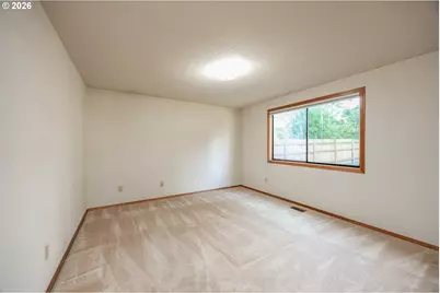 11020 NE Prescott St, Portland, OR 97220 - Photo 15