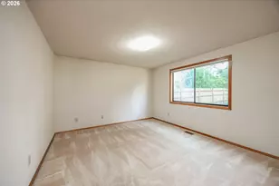 11020 NE Prescott St, Portland, OR 97220 - Photo 15