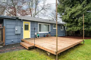 590 Flamingo Ave, Springfield, OR 97477 - Photo 33