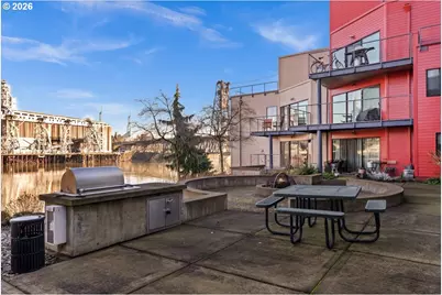 720 NW Naito Pkwy #D-17, Portland, OR 97209 - Photo 13
