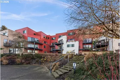 720 NW Naito Pkwy #D-17, Portland, OR 97209 - Photo 23
