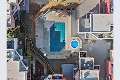 720 NW Naito Pkwy #D-17, Portland, OR 97209 - Photo 27