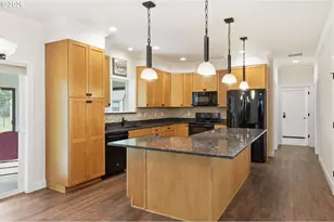 106 Hansen Ln, Eugene, OR 97404 - Photo 15