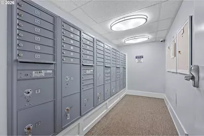 1829 NW Lovejoy St #305, Portland, OR 97209 - Photo 27