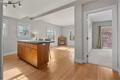 1829 NW Lovejoy St #305, Portland, OR 97209 - Photo 7