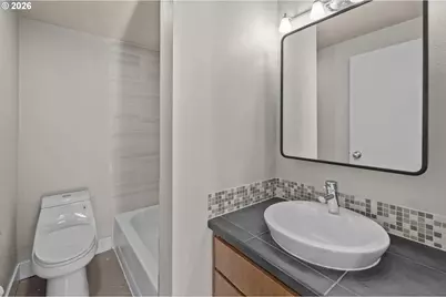 1829 NW Lovejoy St #305, Portland, OR 97209 - Photo 25