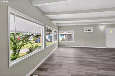 205 S 54th St #20, Springfield, OR 97478 - Photo 5