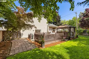 16050 NW Somerset Dr, Beaverton, OR 97006 - Photo 29