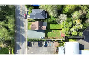 369 S 10th St, Coos Bay, OR 97420 - Photo 45