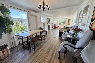 369 S 10th St, Coos Bay, OR 97420 - Photo 5