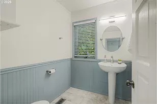 3046 SW Fairmount Blvd, Portland, OR 97239 - Photo 17