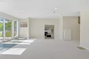 3046 SW Fairmount Blvd, Portland, OR 97239 - Photo 31