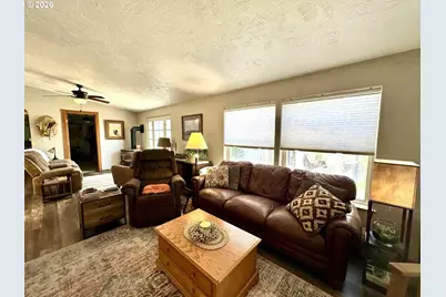 250 5th St, Baker City, OR 97814 - Photo 13