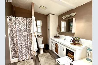 250 5th St, Baker City, OR 97814 - Photo 17