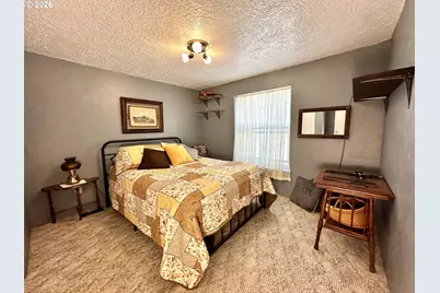 250 5th St, Baker City, OR 97814 - Photo 21