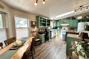 250 5th St, Baker City, OR 97814 - Photo 27