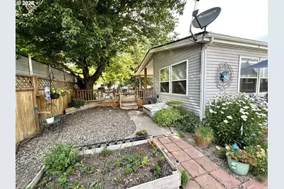 250 5th St, Baker City, OR 97814 - Photo 37
