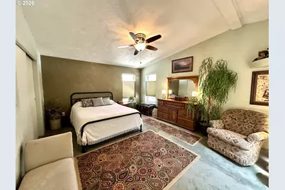 250 5th St, Baker City, OR 97814 - Photo 15